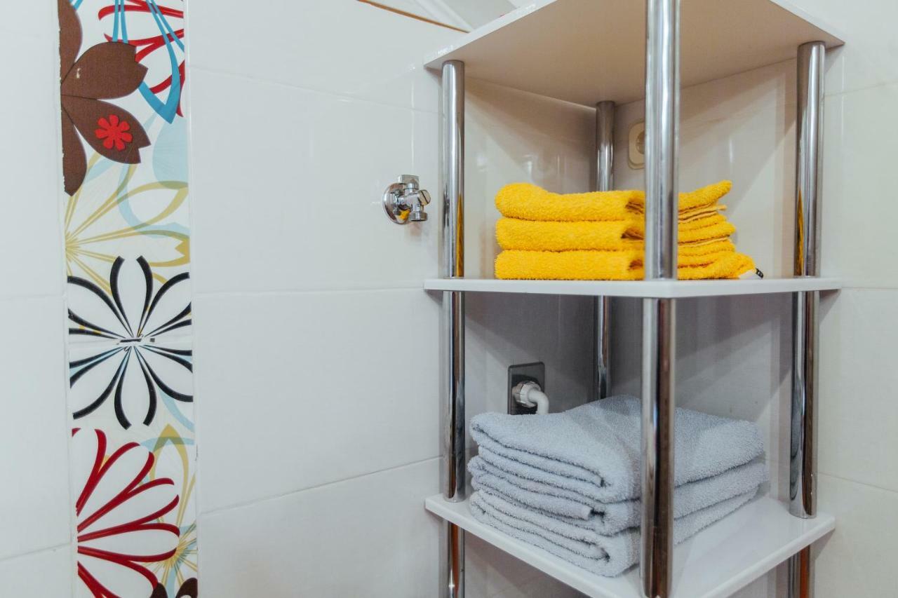 Apartments Toni Подстрана Екстериор снимка